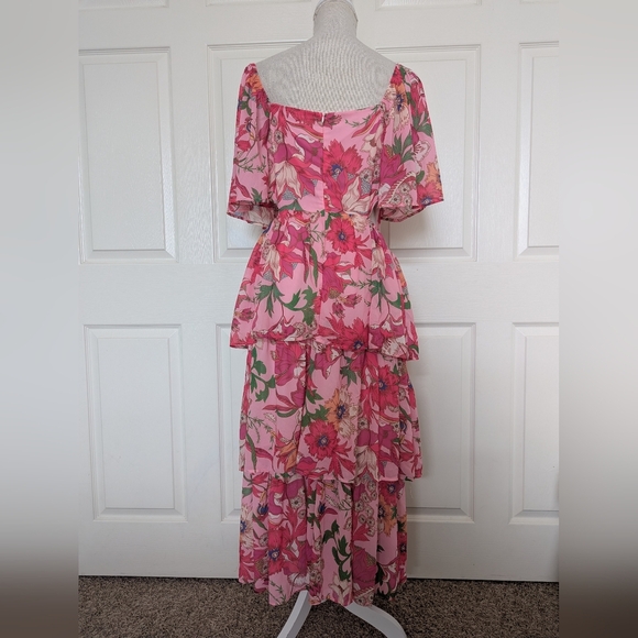 Flying Tomato Pink Floral Maxi Dress from Vici Collection - Picture 7 of 9